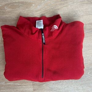 "Men's XL North Face Red Fleece - Cozy Comfort"